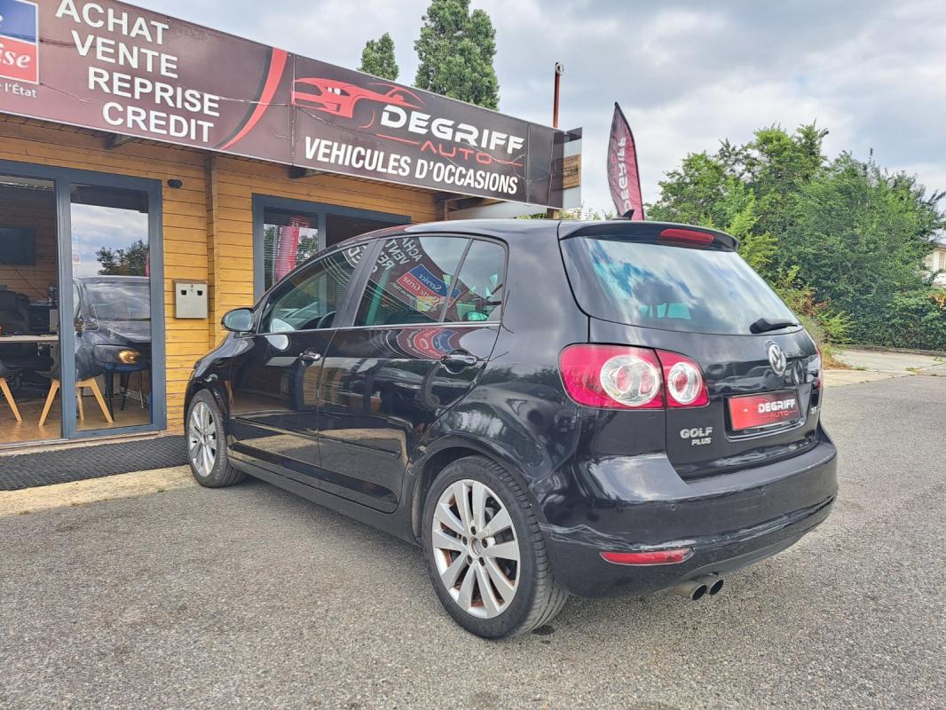 Volkswagen Golf 1.6 TDI 105 FAP CR BlueMotion Confortline