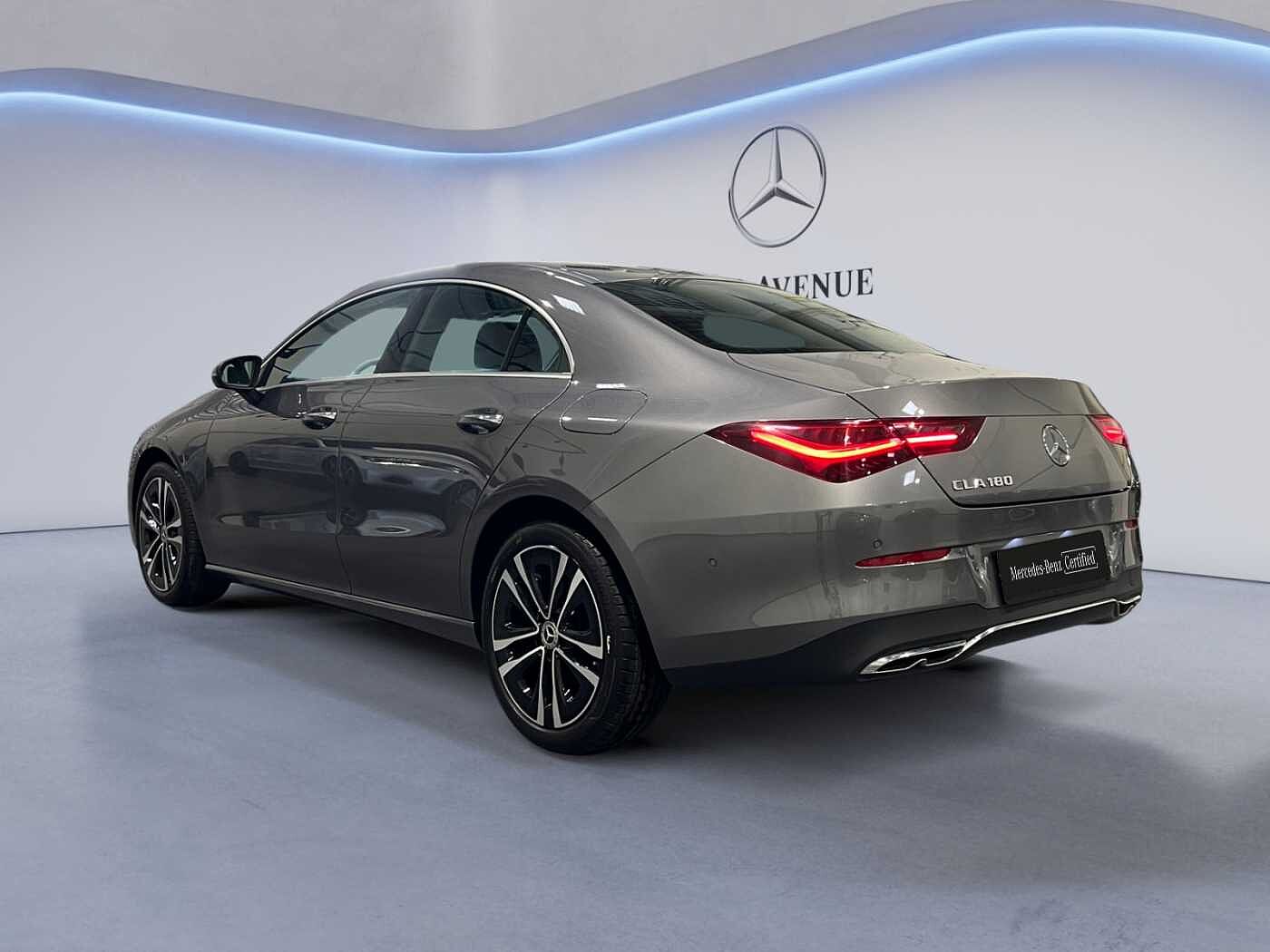 Mercedes-Benz CLA 180  Coupé