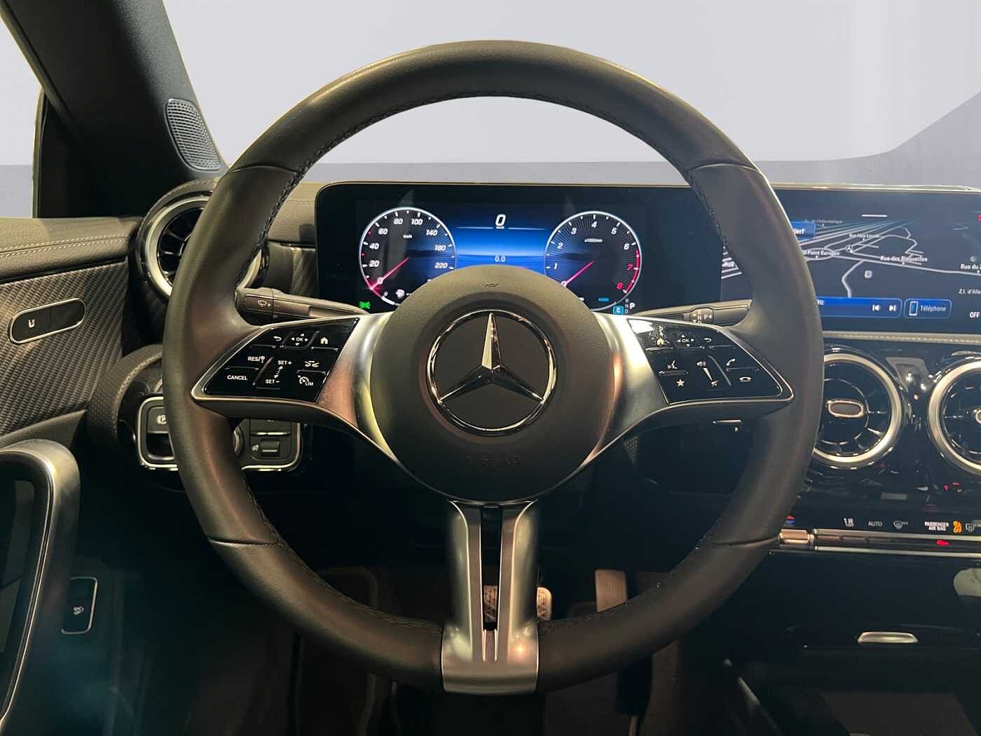 Mercedes-Benz CLA 180  Coupé