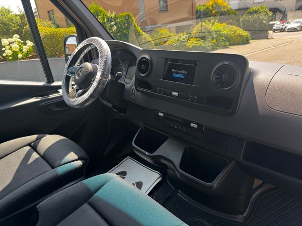 Mercedes-Benz Sprinter III (2) COMBI 316 CDI 10CV 43L BVA7