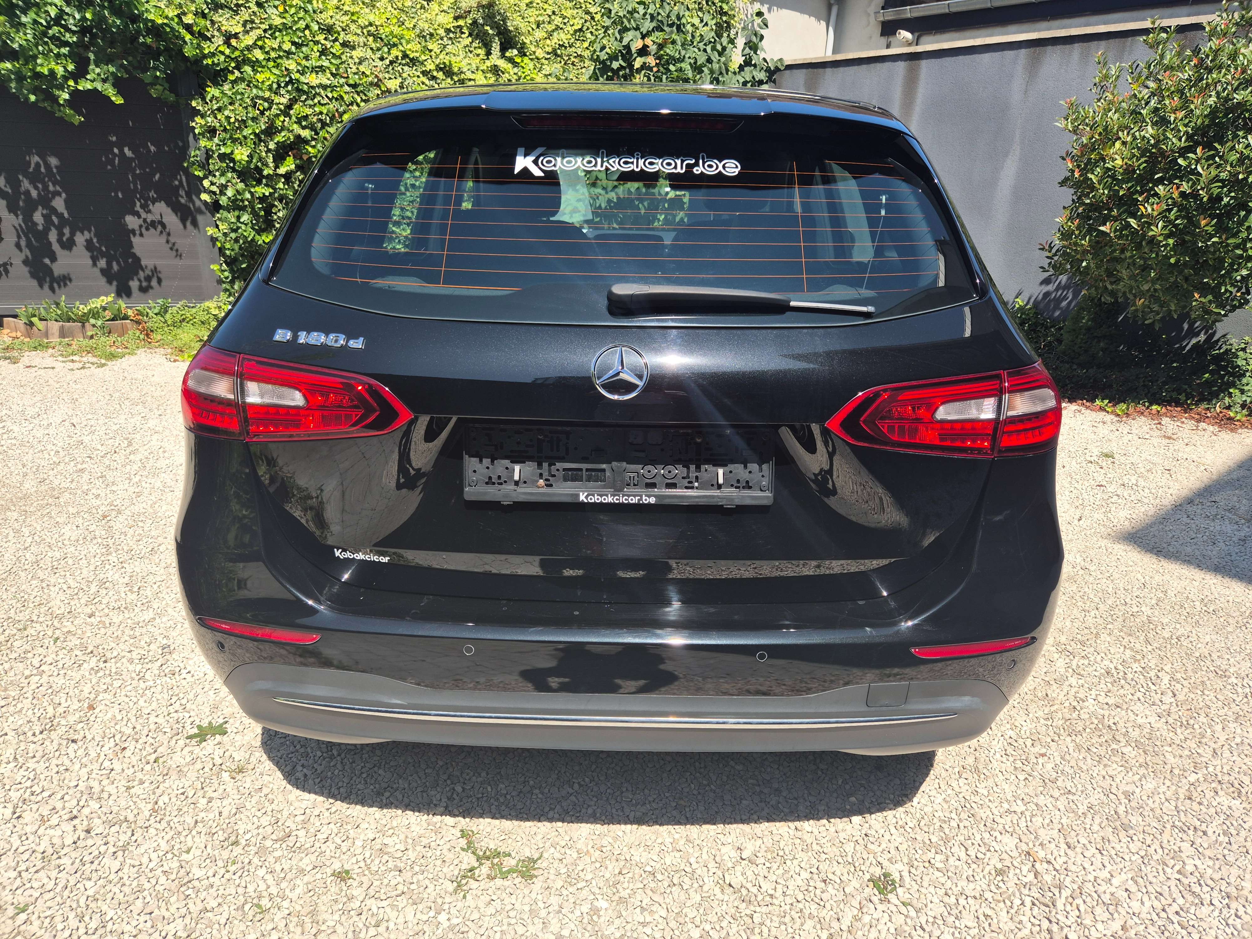 Mercedes-Benz B 180 d Business Solution - Monospace Premium Automatique - Garantie 12 Mois avec Entretien Effectué Dispo Rapide - Zone LEZ Ok