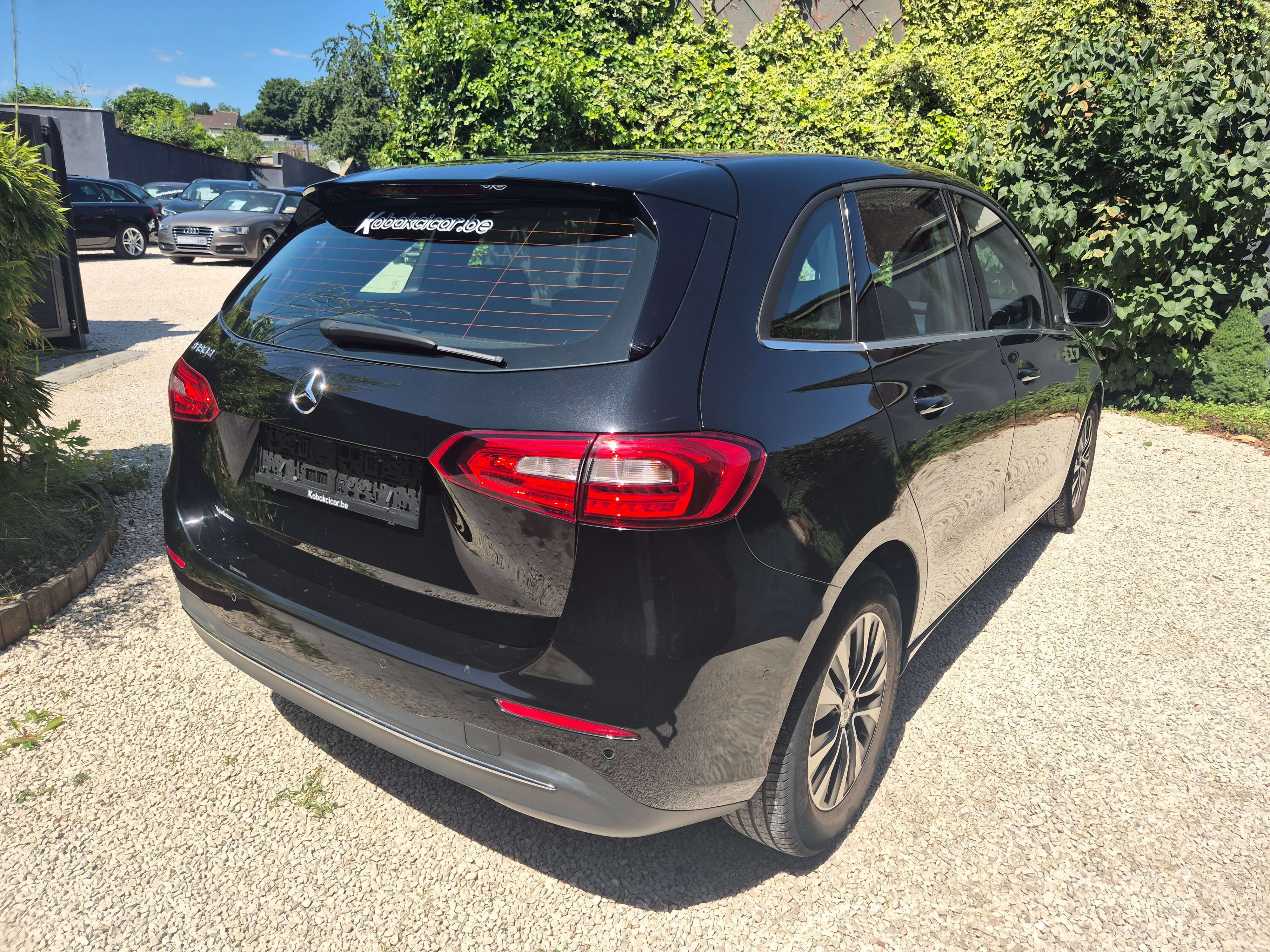 Mercedes-Benz B 180 d Business Solution - Monospace Premium Automatique - Garantie 12 Mois avec Entretien Effectué Dispo Rapide - Zone LEZ Ok