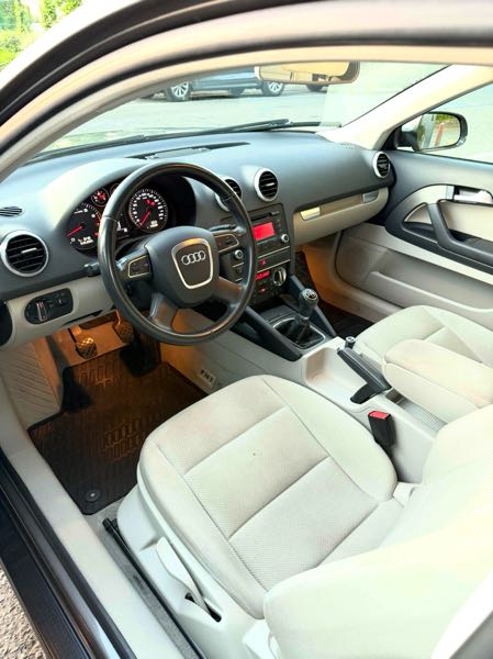 Audi A3 Audi A3 09/2011 Start/Stop 1.2 Essences 141,000km Euro 5