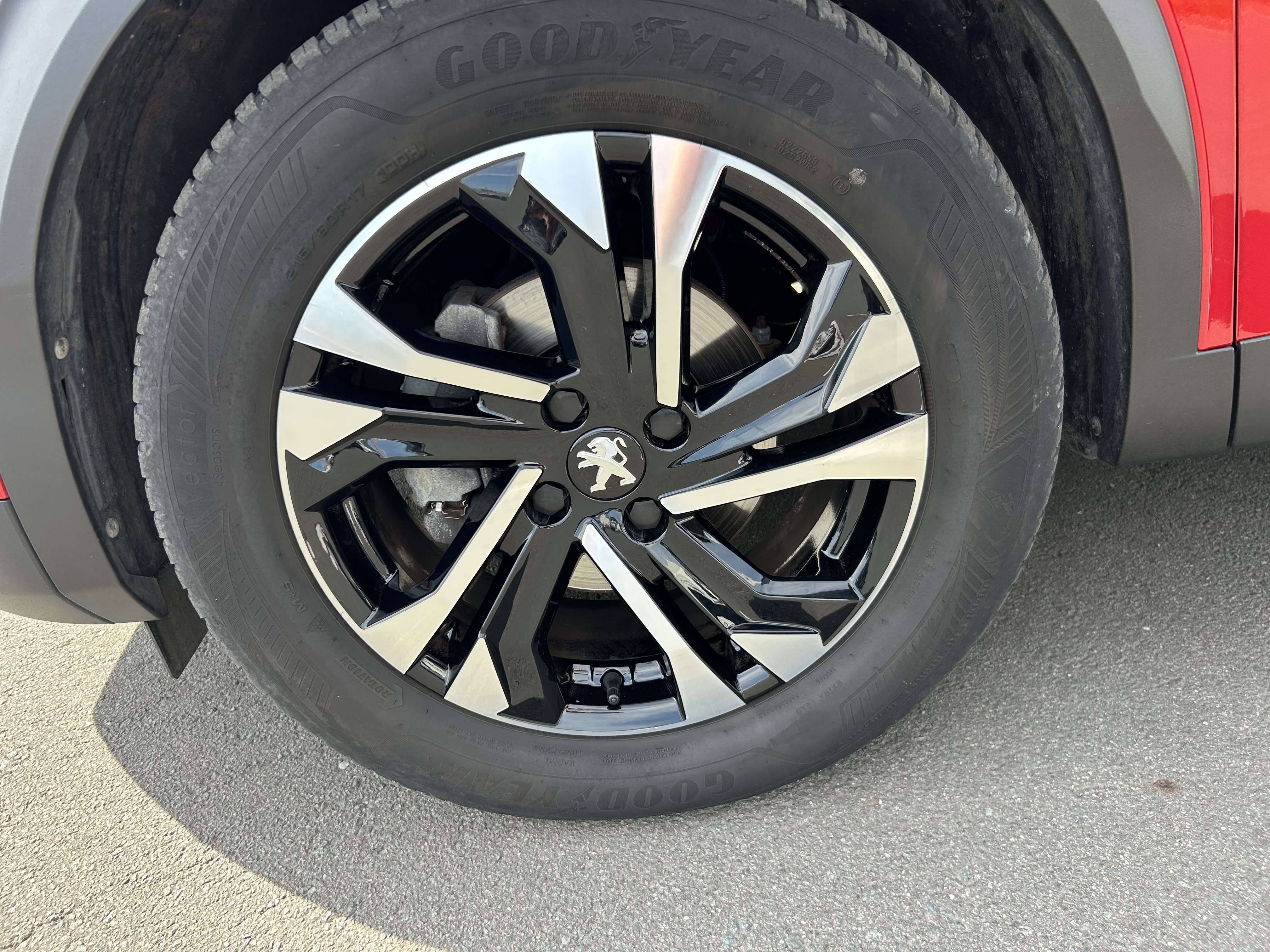 Peugeot 2008 1.2 PureTech GT S&S (EU6.4)
