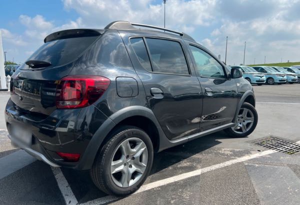 Dacia Sandero Stepway DACIA SANDERO STEPWAY 90