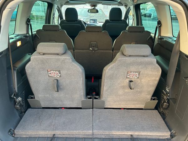 Peugeot 5008 (2) 1.6 BLUEHDI 120 STYLE 7PL