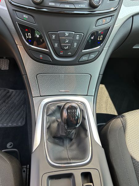 Opel Insignia Opel Insignia 1.4 turbo Benzine euro 6 deftige staat !!!