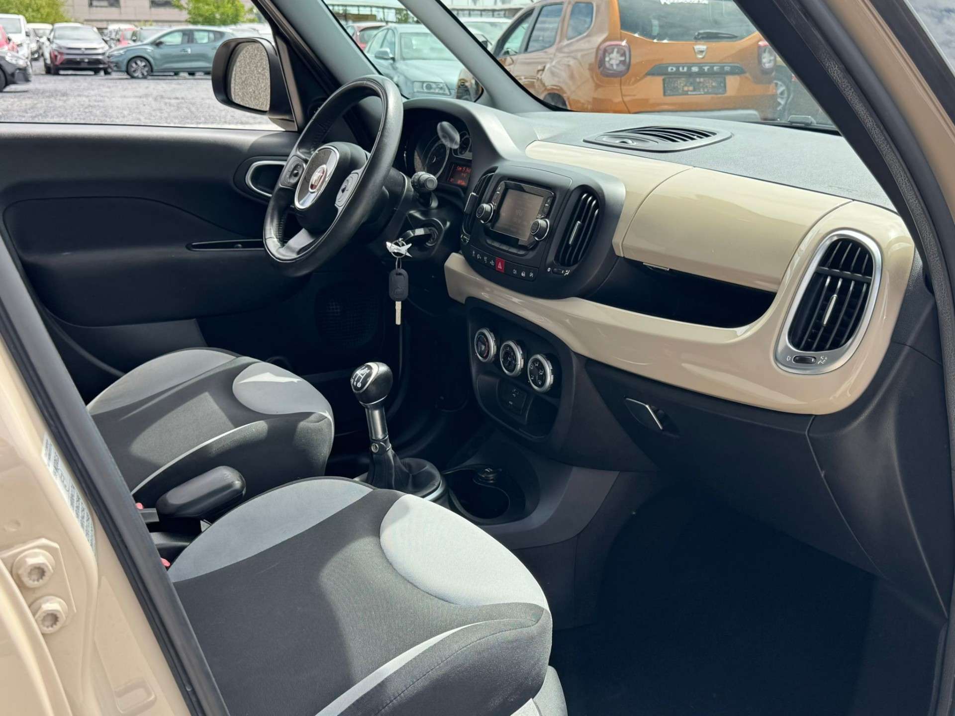 Fiat 500L //GPS//USB//CLIM//CRUISE//GARANTIE 12 MOIS//