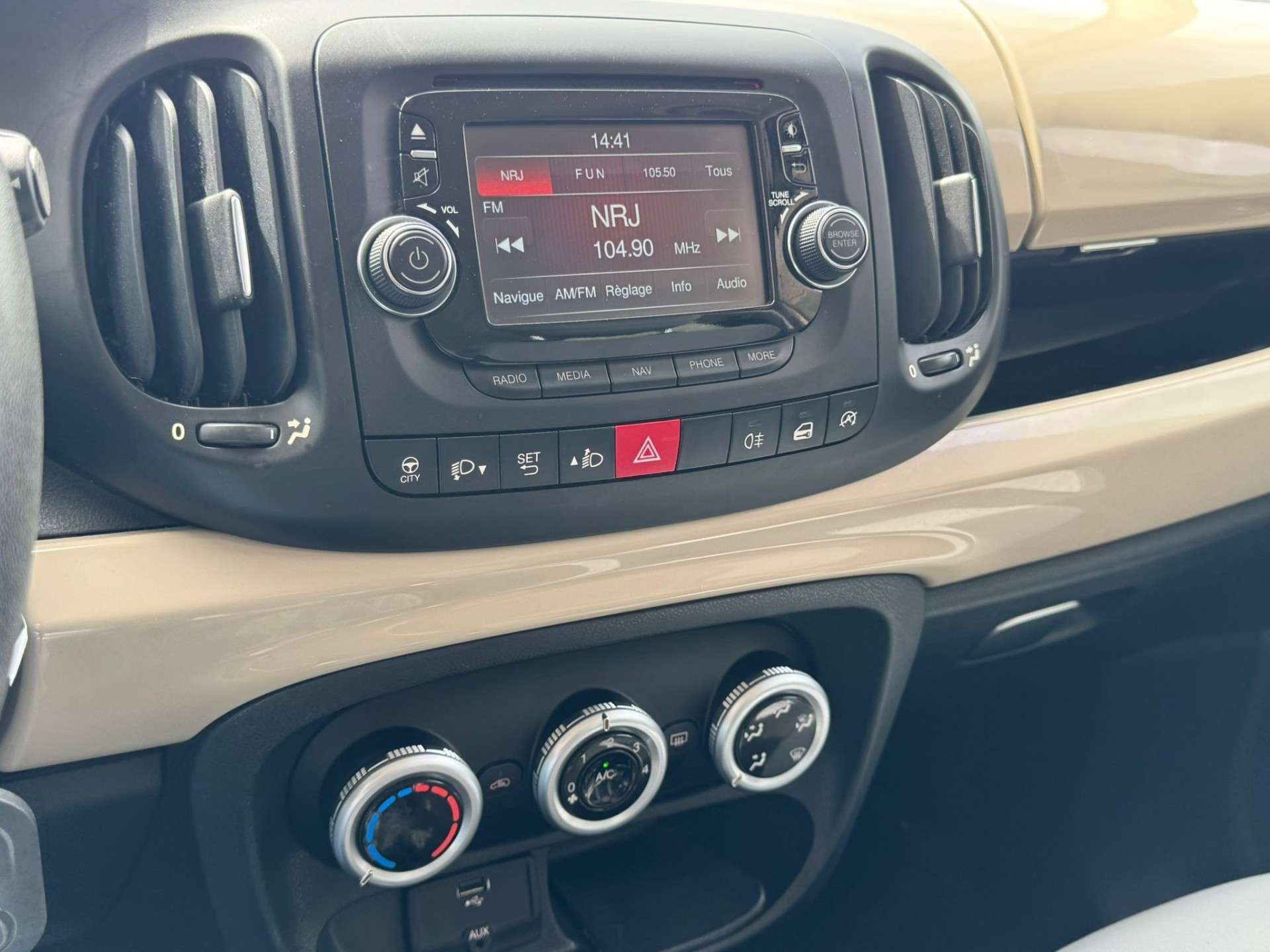 Fiat 500L //GPS//USB//CLIM//CRUISE//GARANTIE 12 MOIS//