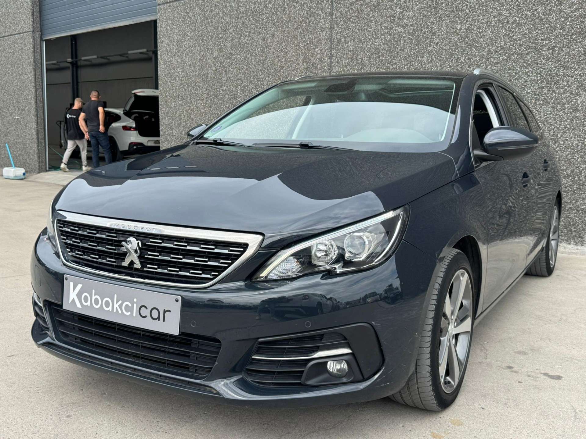 Peugeot 308 SW 1.2  Active //CAPLAY/CAMERA//GPS/GARANTIE 12M