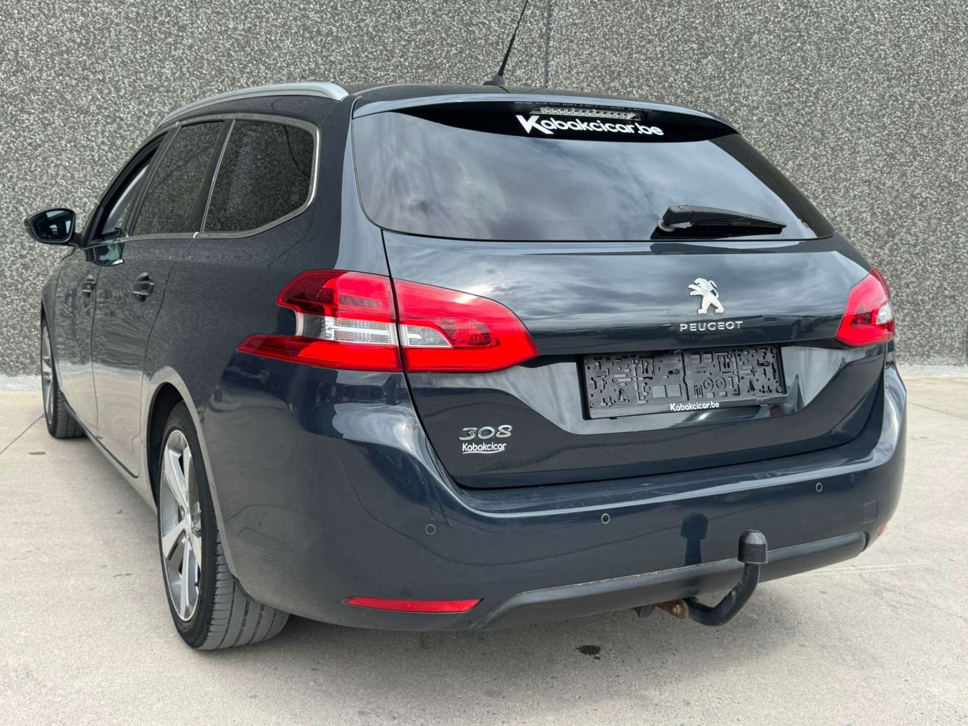 Peugeot 308 SW 1.2  Active //CAPLAY/CAMERA//GPS/GARANTIE 12M