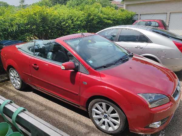 Ford Focus II (2) COUPE CABRIOLET 2.0 145 TREND AUTO