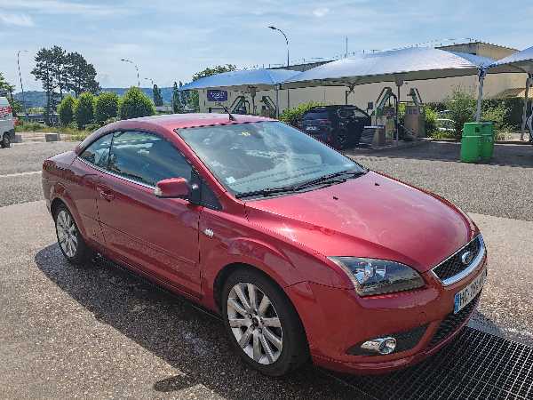 Ford Focus II (2) COUPE CABRIOLET 2.0 145 TREND AUTO