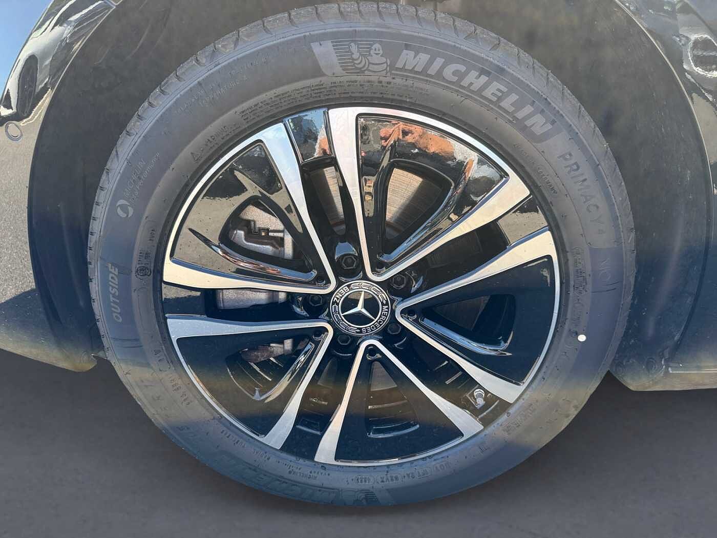 Mercedes-Benz A 250  e Progressive