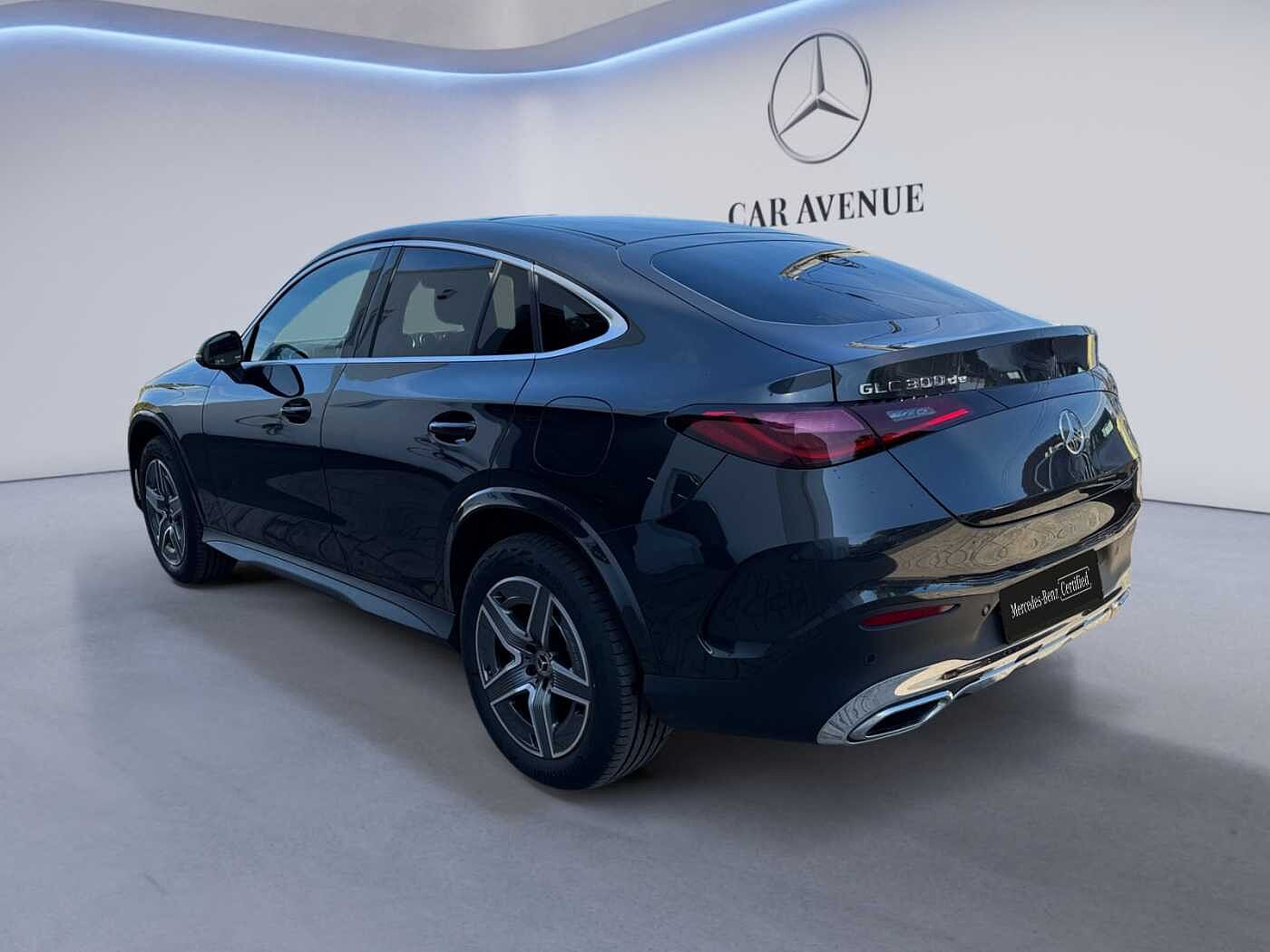 Mercedes-Benz GLC 300  de 4MATIC Coupé AMG Line