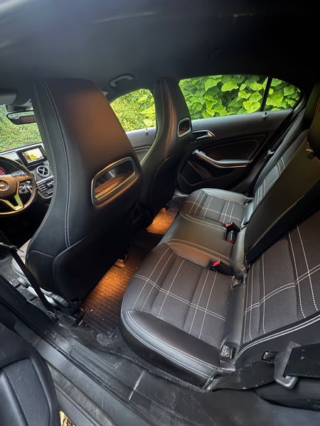 Mercedes-Benz Classe A Mercedes Classe A - A200 - 156 CH - 8499€ - A DEBATTRE