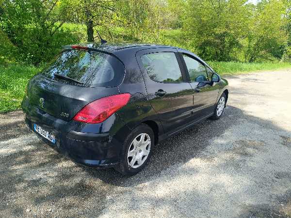 Peugeot 308 1.6 HDI 110 FAP CONFORT PACK 5P