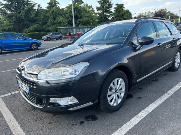 Citroen C5 II (2) TOURER 1.6 HDI 115 CONFORT BVM