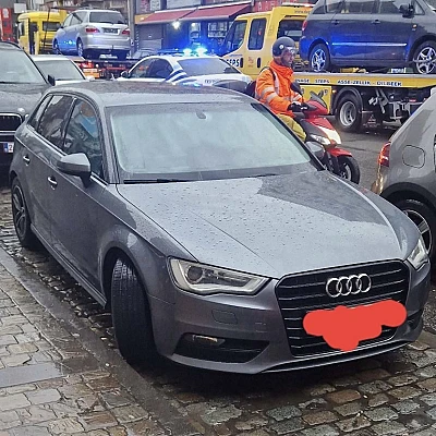 Audi A3 III BERLINE 1.6 TDI DPF 105 AMBITION