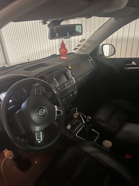 Volkswagen Tiguan (2) 2.0 TDI 110 BLUEMOTION TECHNOLOGY CARAT