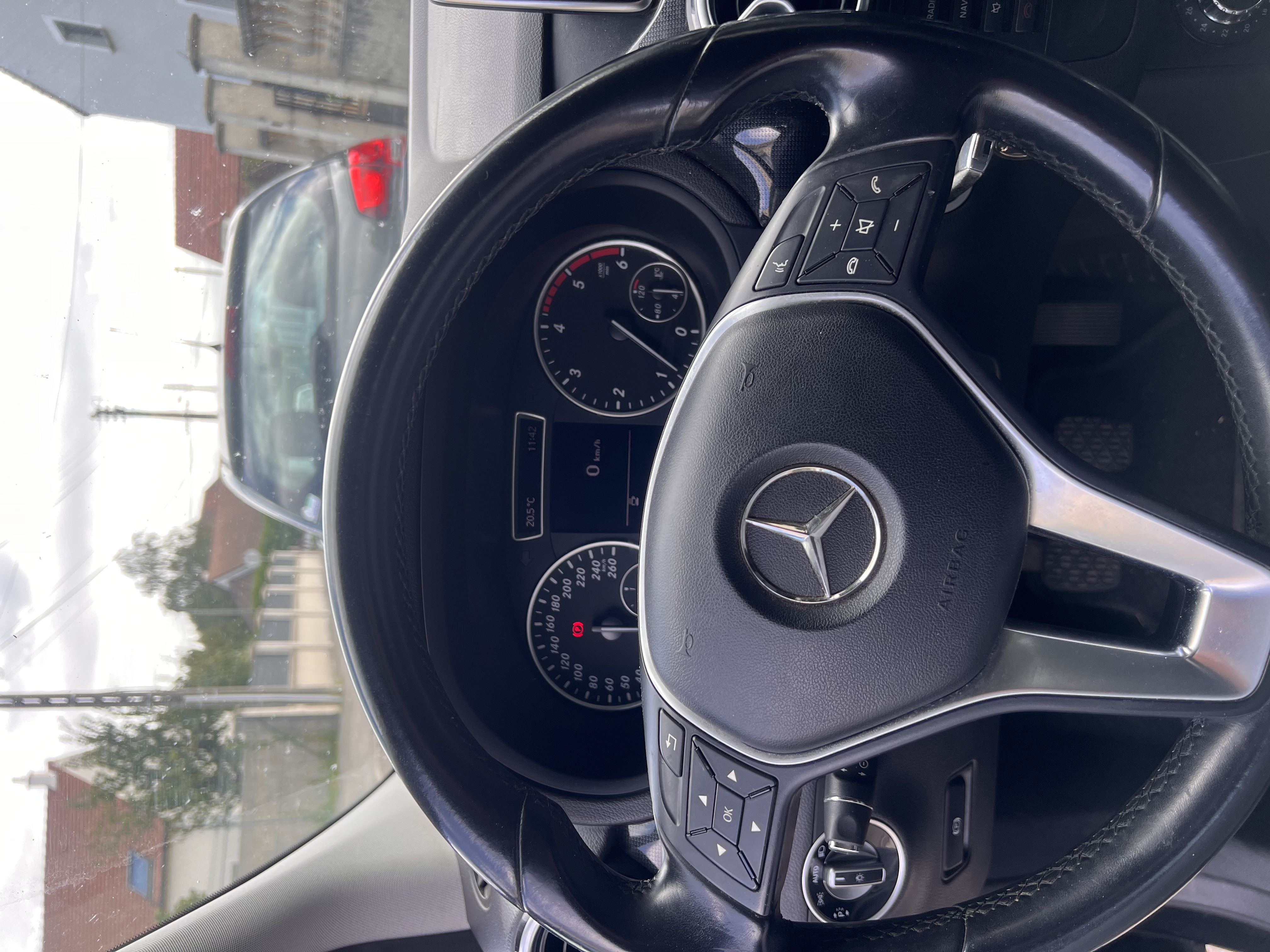 Mercedes-Benz Classe B Mercedes-Benz Classe B