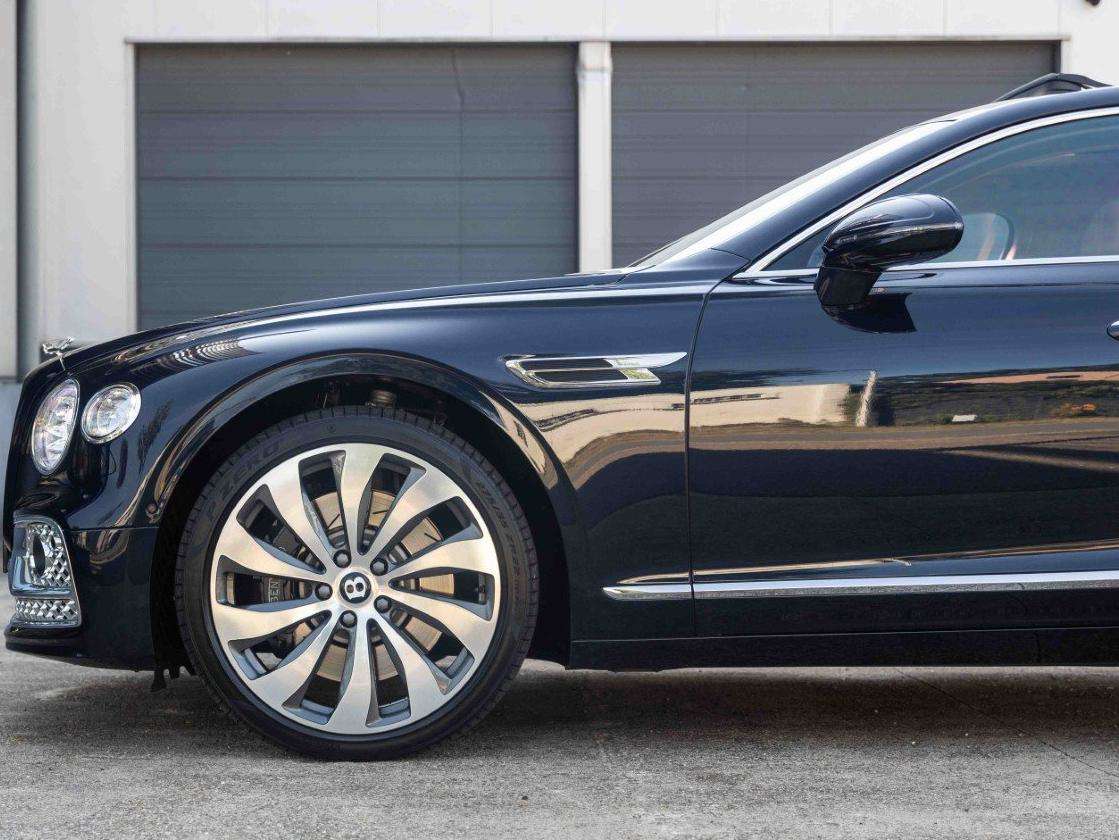 Bentley Flying Spur 2.9 BiTurbo V6 PHEV Mulliner-LED-360-KEYL-SOFT-BTW
