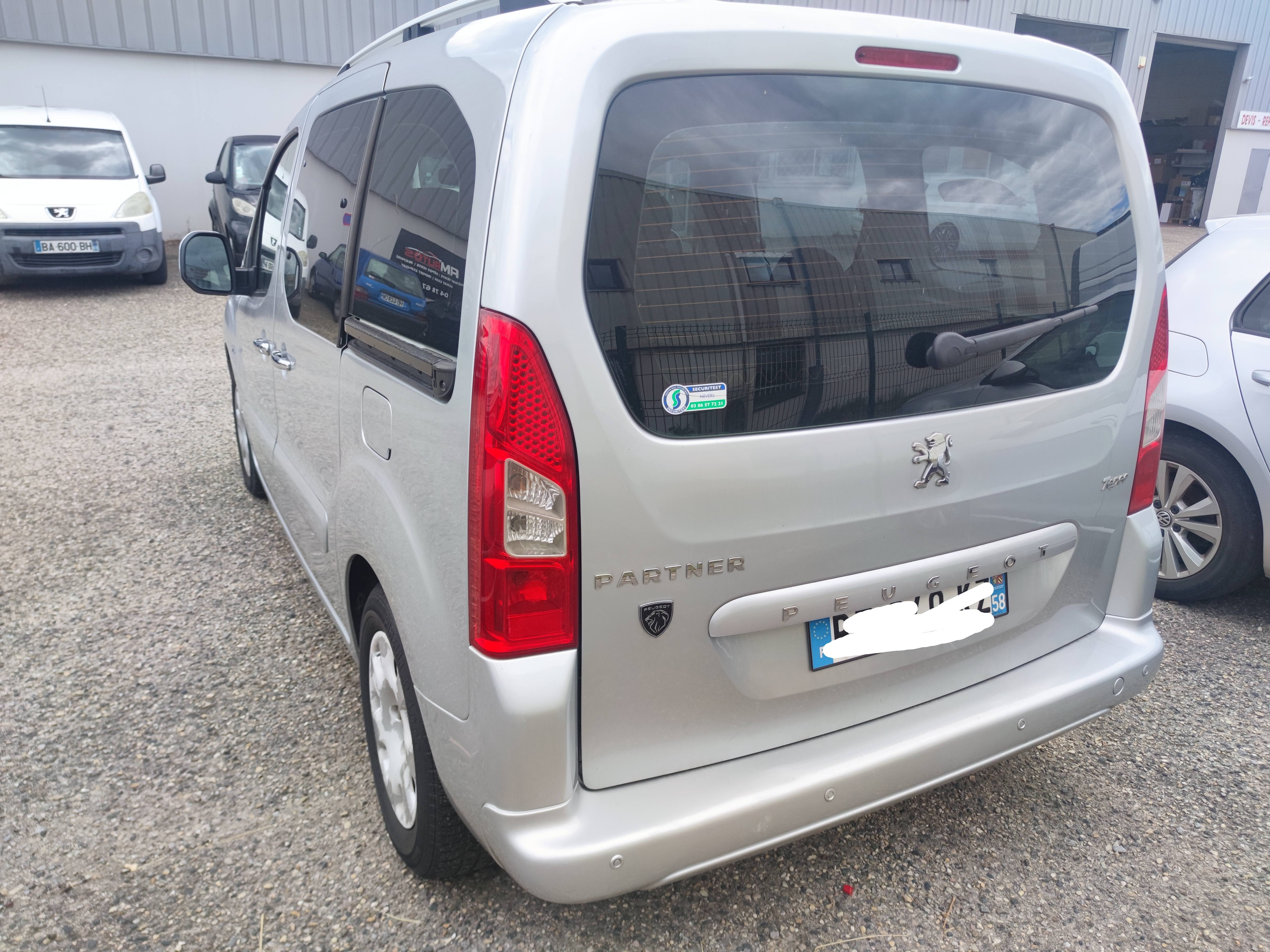 Peugeot Partner Tepee II 1.6 HDI 90 FAP STYLE
