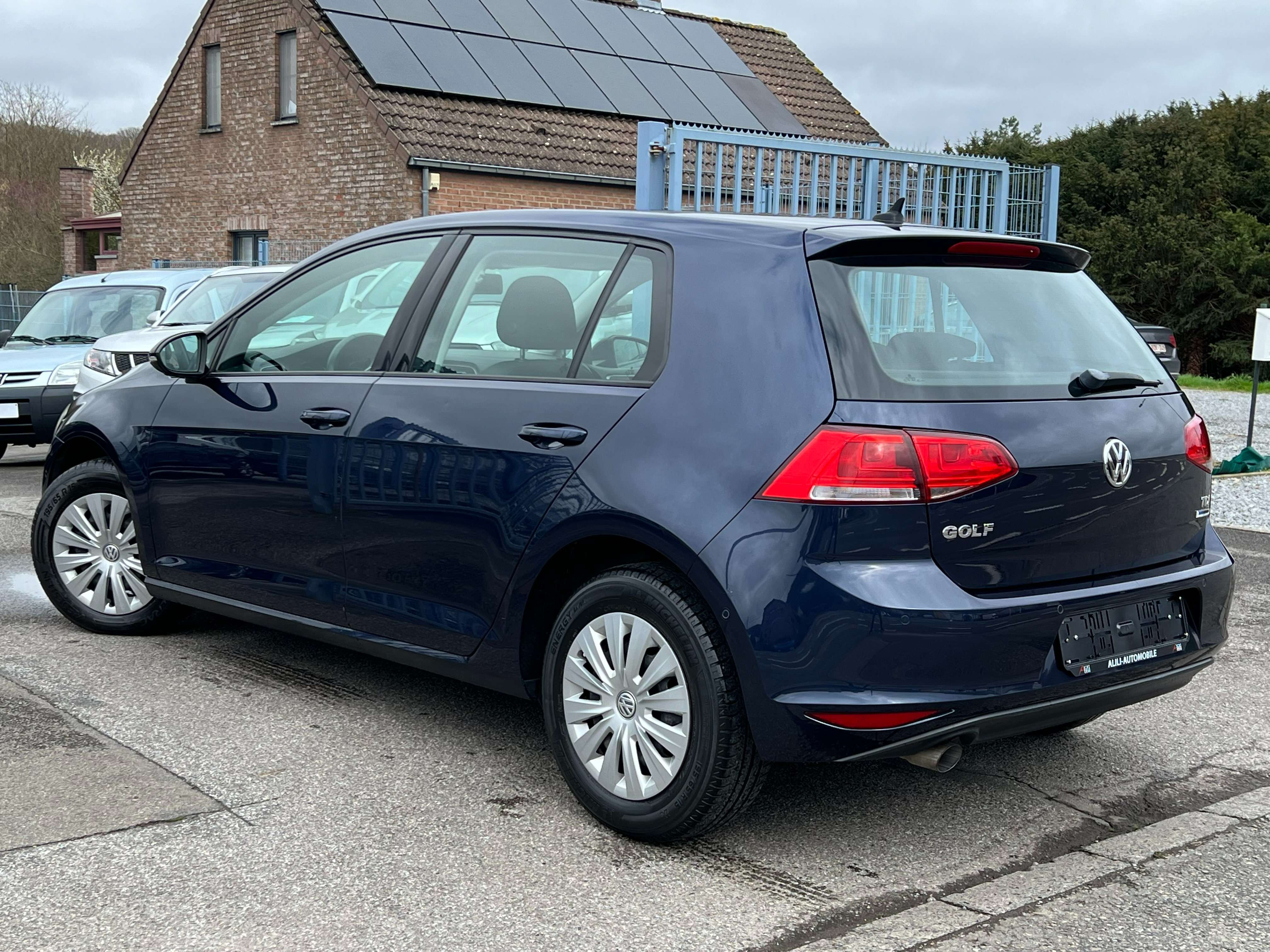 Volkswagen Golf 1.6 CR TDi**Garantie 12 Mois**Gps**Airco**Airco**