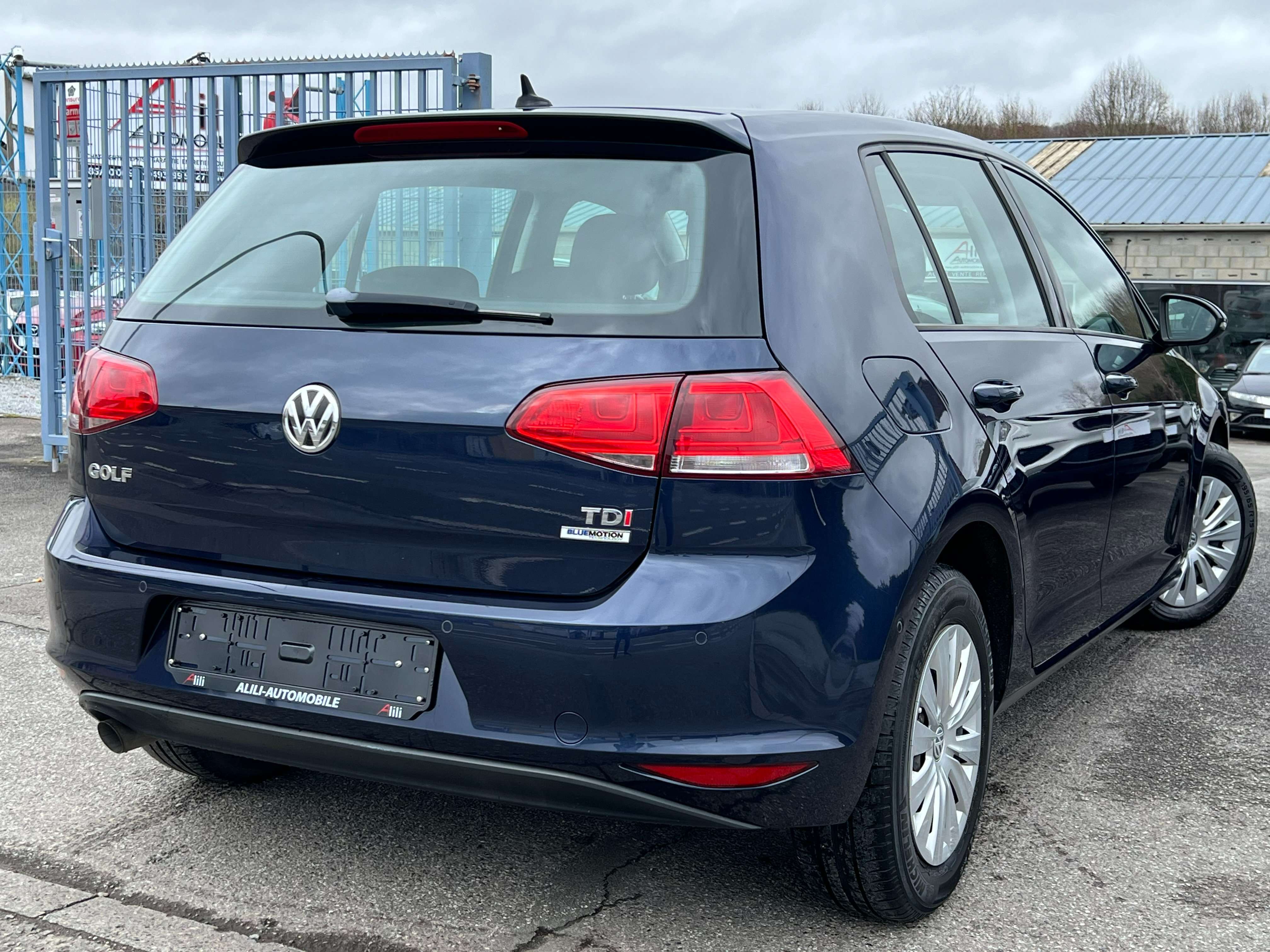 Volkswagen Golf 1.6 CR TDi**Garantie 12 Mois**Gps**Airco**Airco**