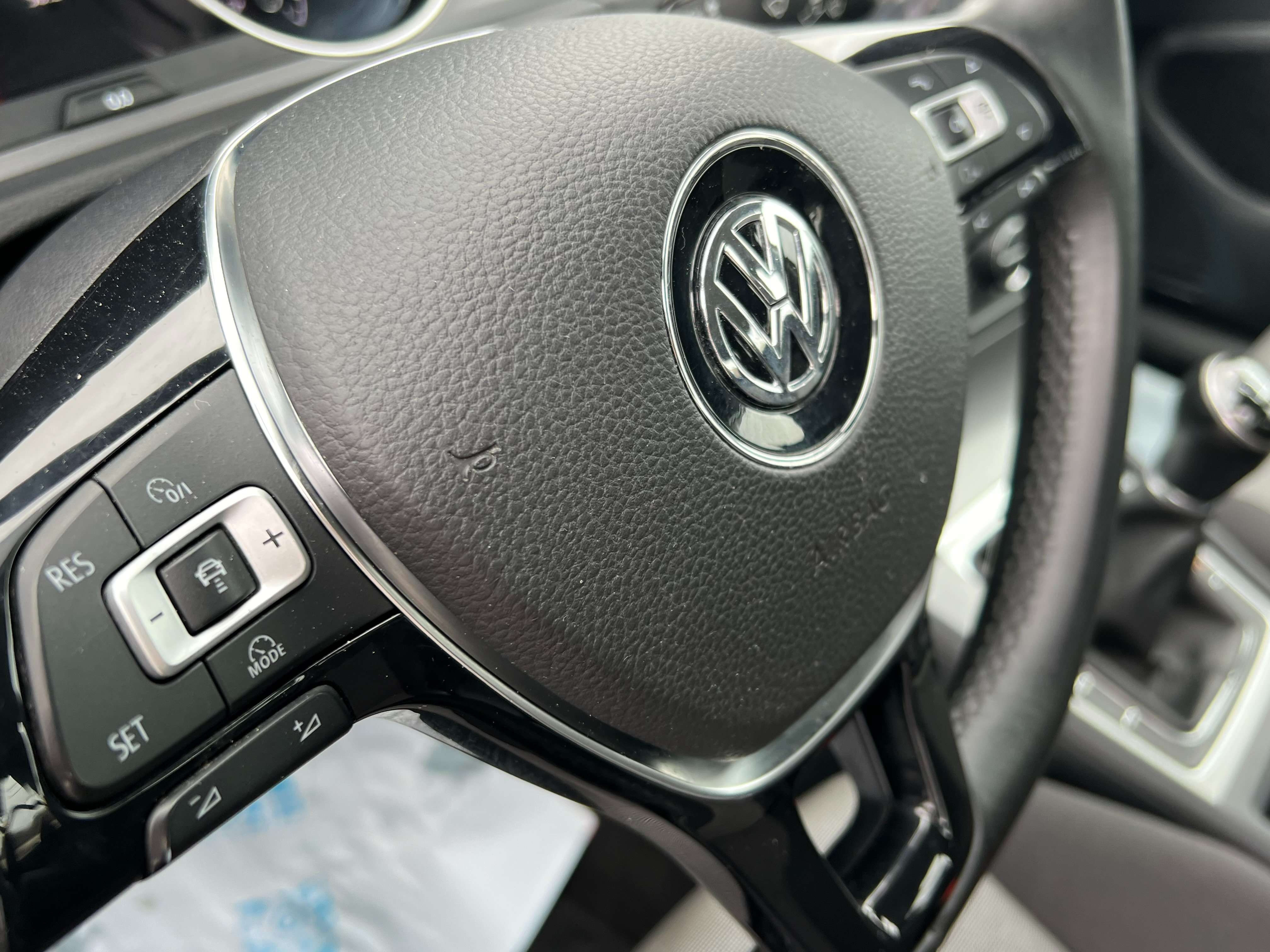 Volkswagen Golf 1.6 CR TDi**Garantie 12 Mois**Gps**Airco**Airco**