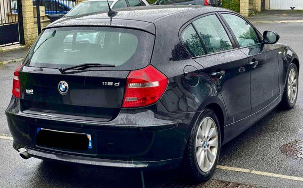 Bmw Serie 1 (F21) 118D 143 BUSINESS 3P