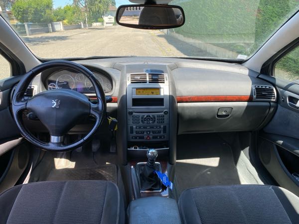 Peugeot 407 2.0 HDI 136 CONFORT