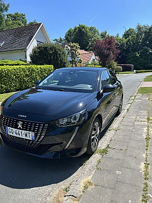 Peugeot 208 II 1.2 PURETECH 100 S&amp;S ALLURE EAT8
