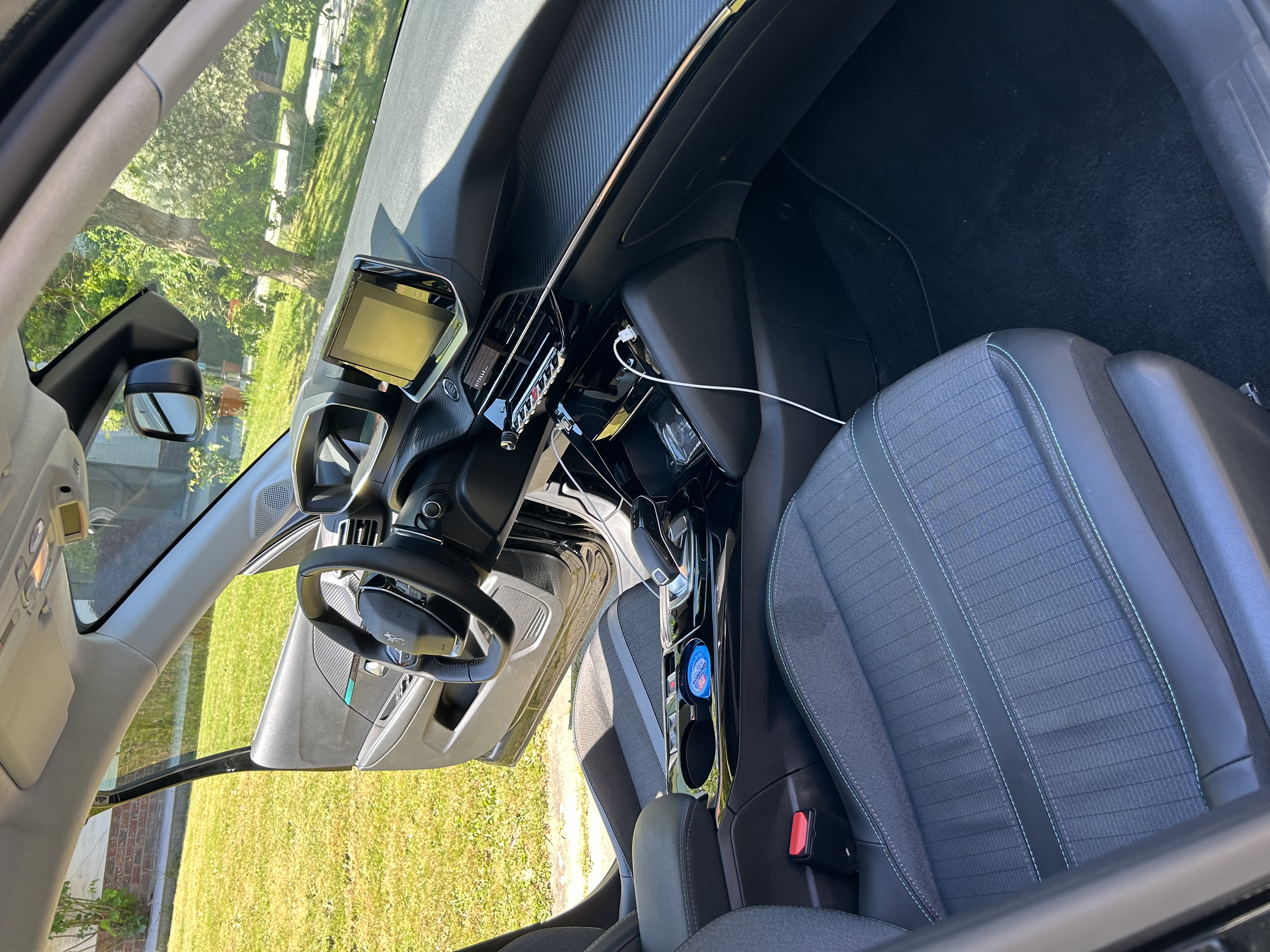 Peugeot 208 II 1.2 PURETECH 100 S&amp;S ALLURE EAT8