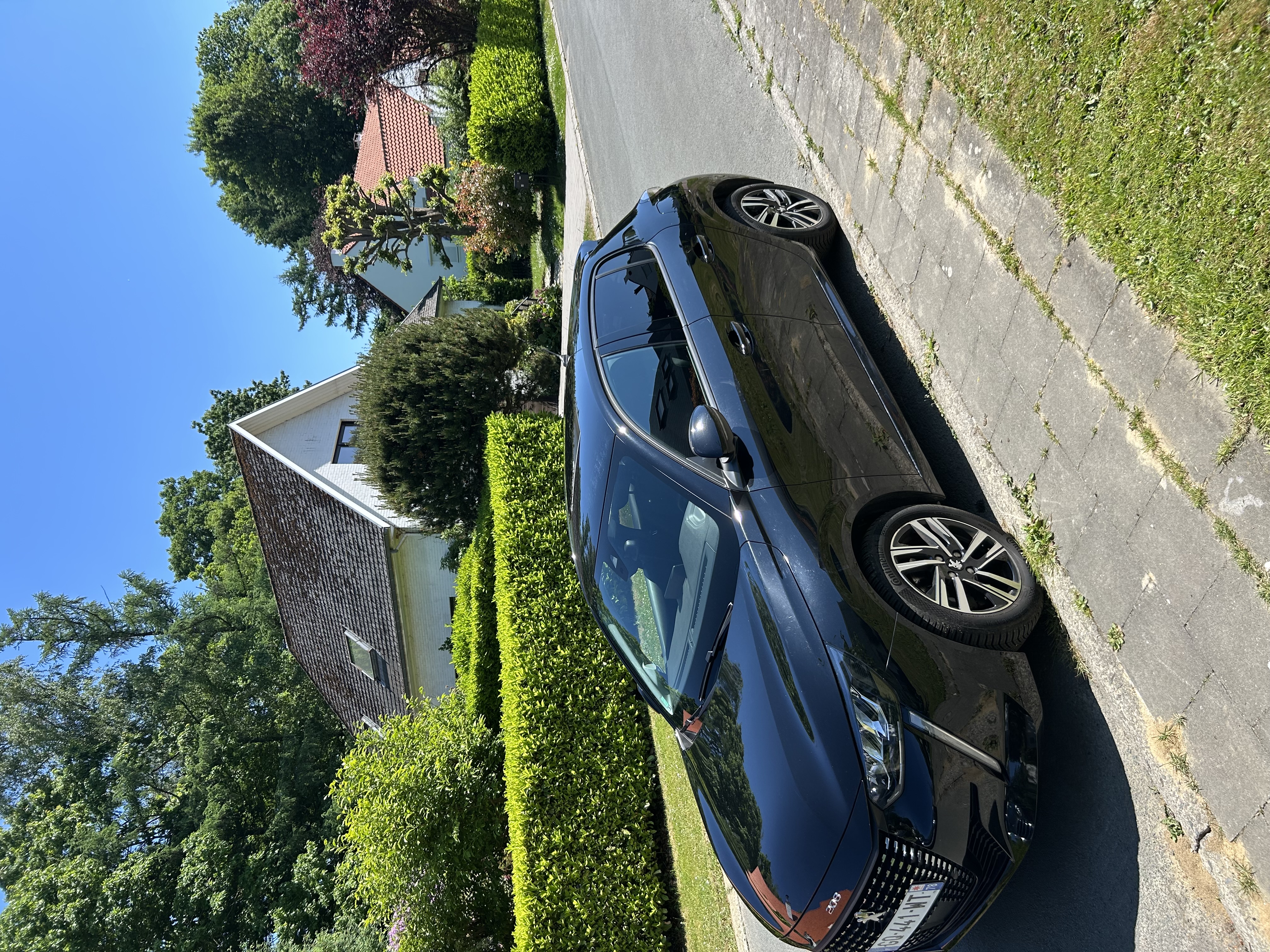 Peugeot 208 II 1.2 PURETECH 100 S&amp;S ALLURE EAT8