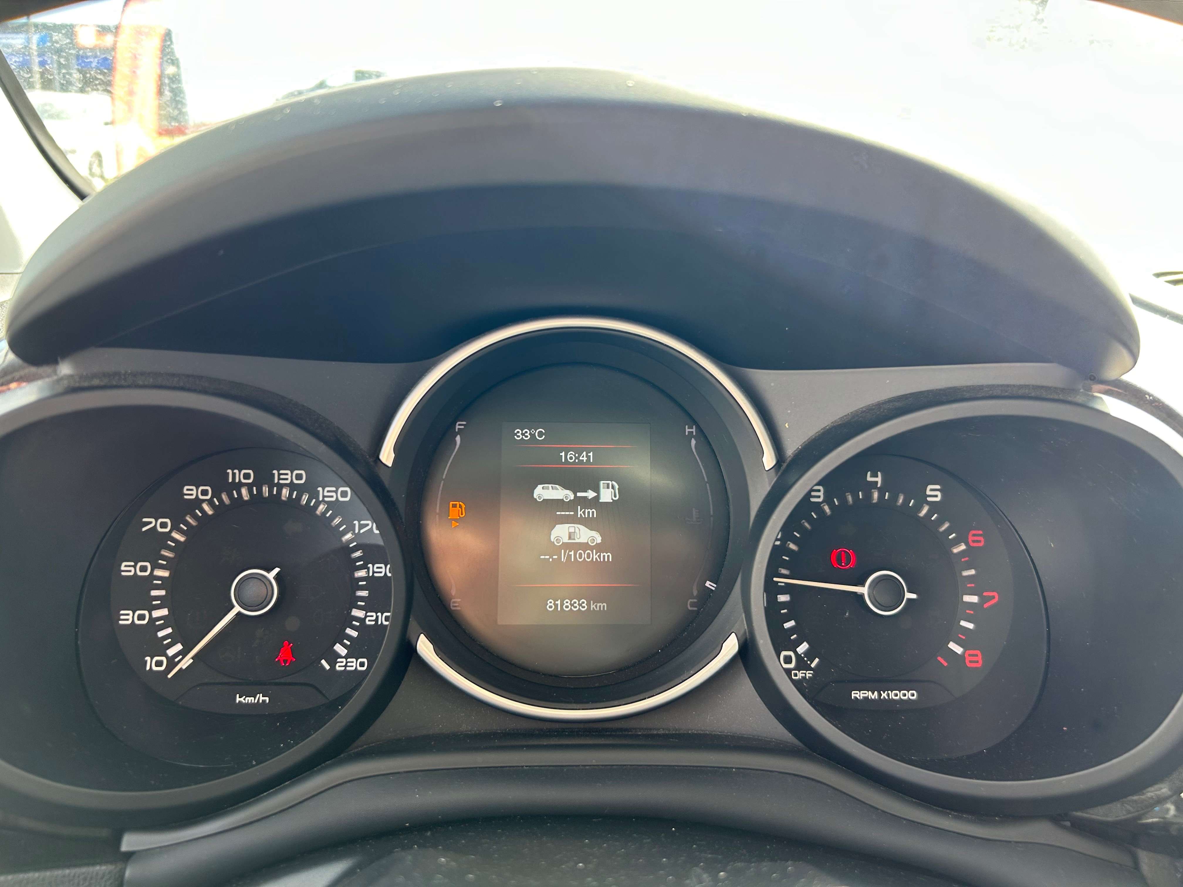 Fiat 500L 500L 1.4i Mirror