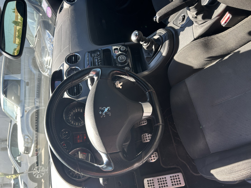 Peugeot RCZ 1.6 THP 16V 156CH