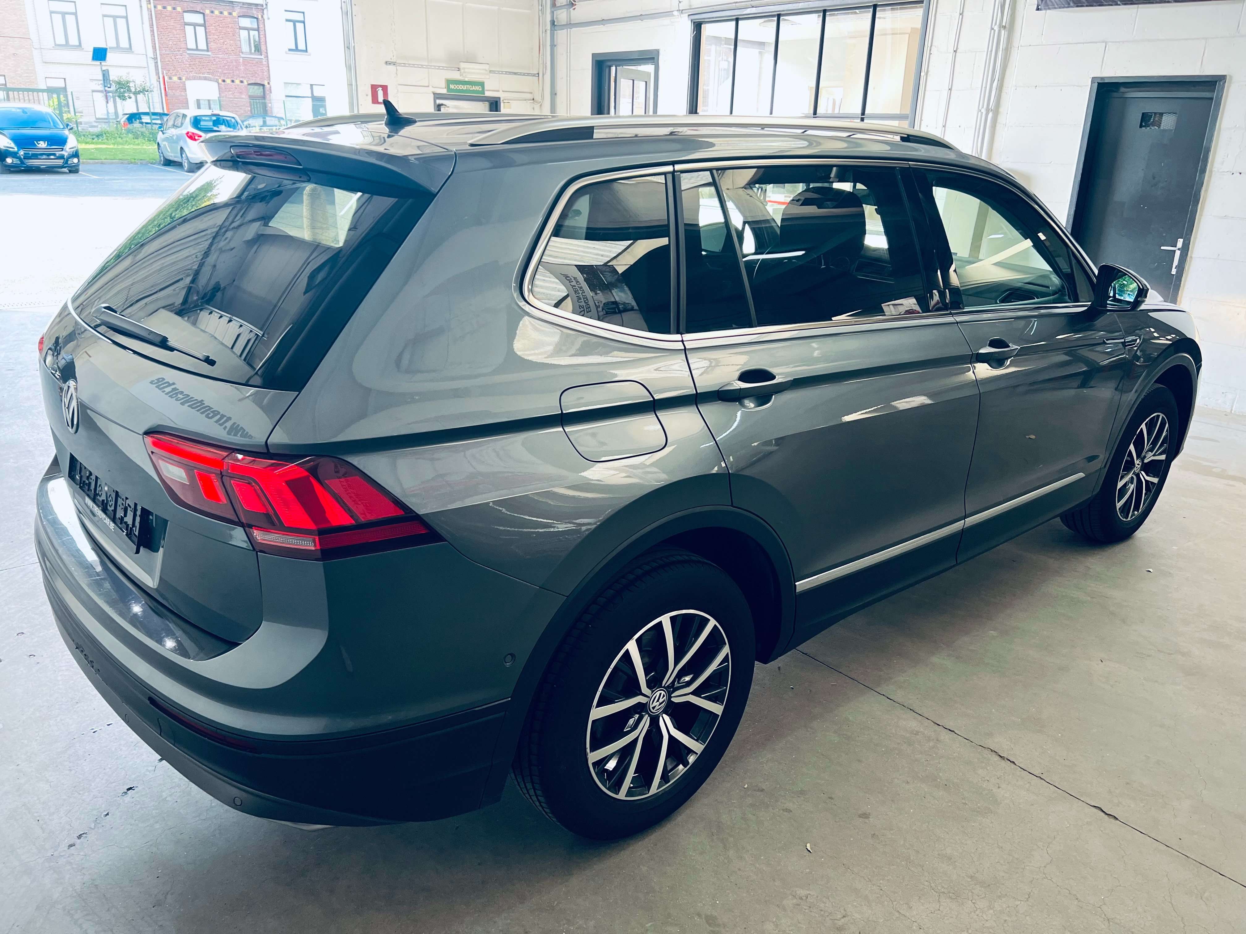 Volkswagen Tiguan Allspace 1.5 TSI Comfortline DSG+7PL+NAVI+CAMERA+GARANTIE