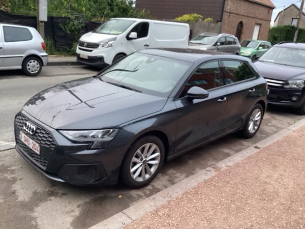 Audi A3 Audi a3 panoramique boîte auto