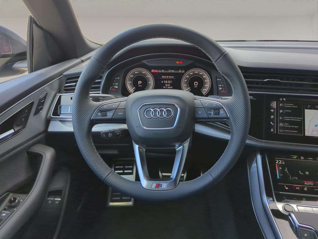 Audi Q8 SUV e-hybrid (PHEV) Audi Q8 SUV   60 TFSI e quattro 360 kW tiptronic