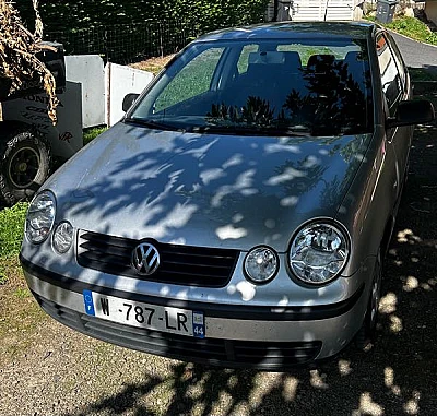 Volkswagen Polo V (2) 1.4 TDI 75 BLUEMOTION TECHNOLOGY ALLSTAR 3P