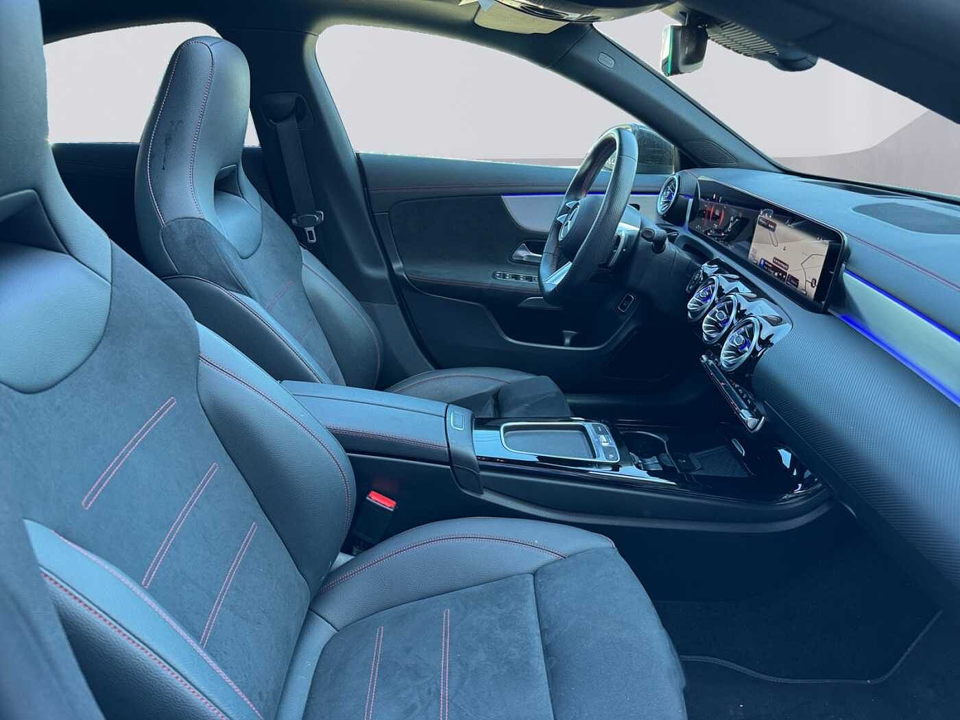 Mercedes-Benz CLA 200  d Coupé AMG Line