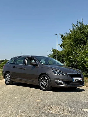 Peugeot 308 II (2) SW 1.2 PURETECH 130 S&amp;S ALLURE PACK