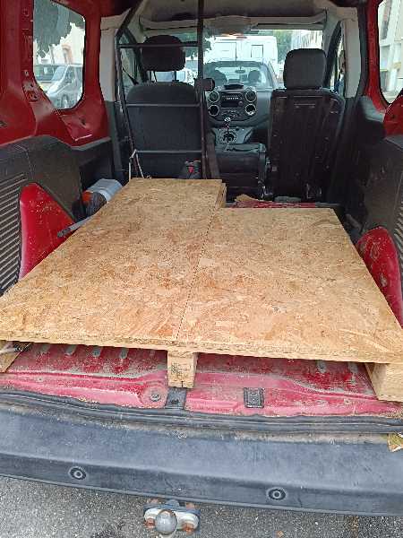 Citroen Berlingo II (2) 1.6 HDI 75 20 L1 CONFORT 3PL