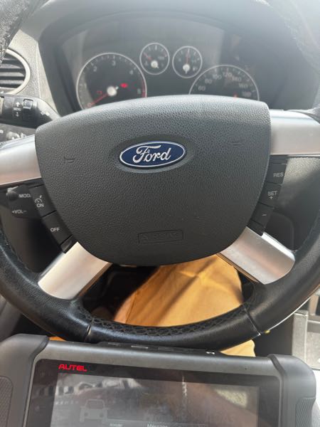 Ford Focus II (2) COUPE CABRIOLET 2.0 TDCI 136 FAP TITANIUM BVM6