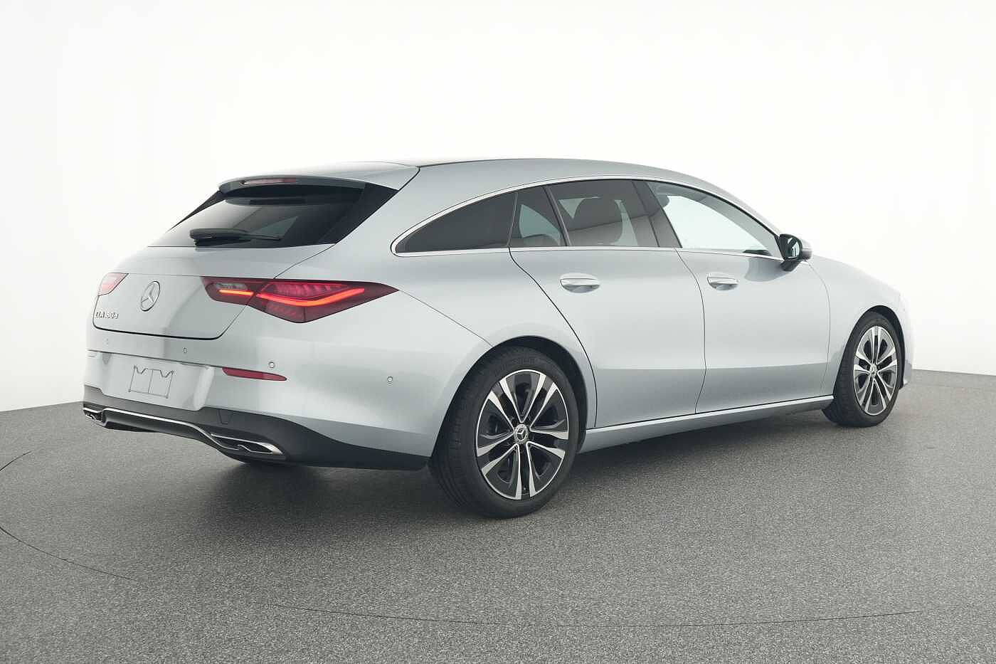 Mercedes-Benz CLA 180  d Shooting Brake