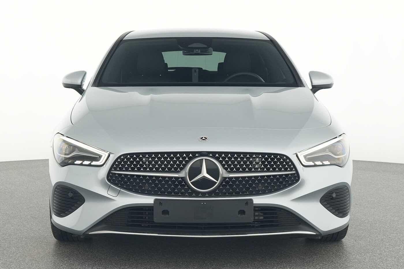 Mercedes-Benz CLA 180  d Shooting Brake