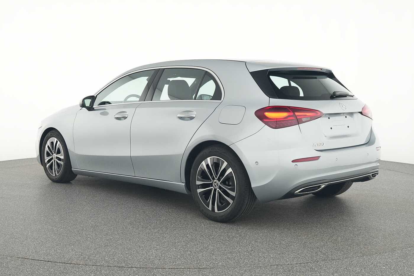 Mercedes-Benz A 180  ...