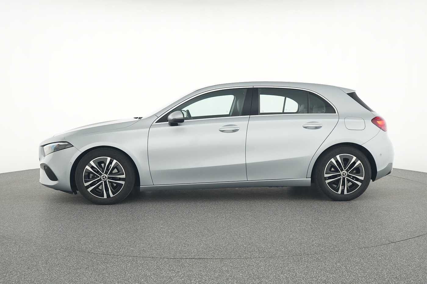 Mercedes-Benz A 180  ...