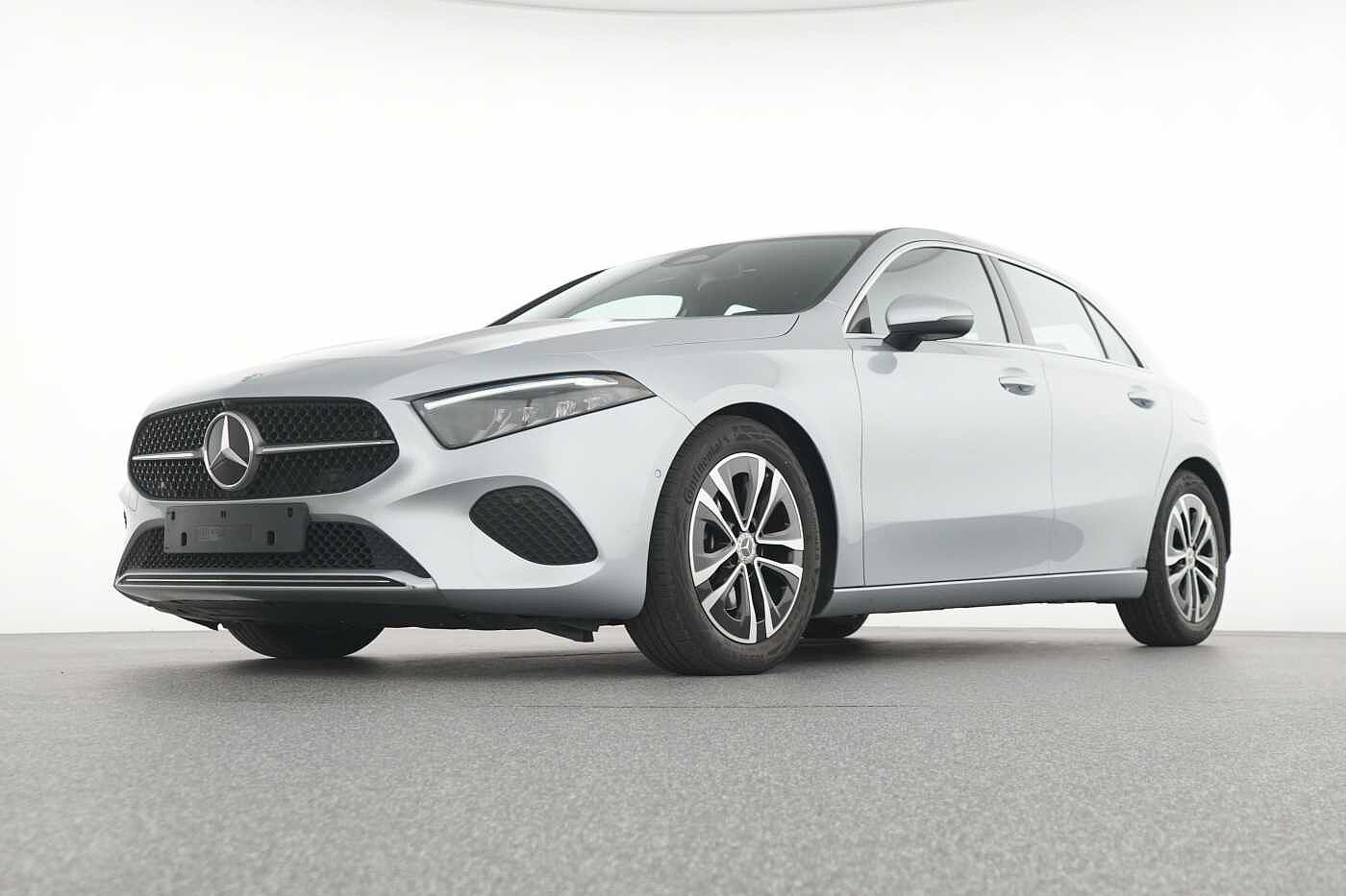 Mercedes-Benz A 180  ...